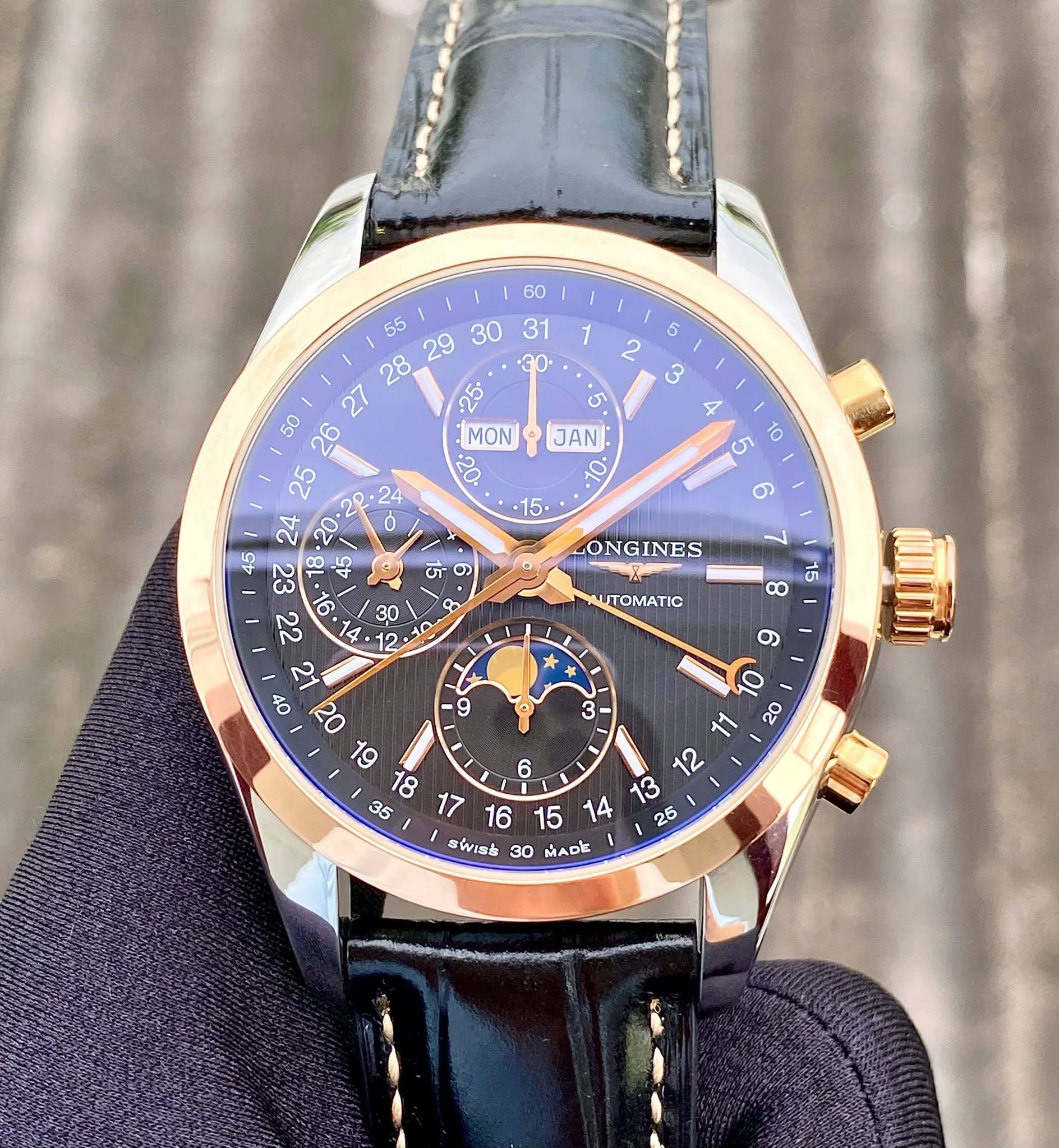 Longines Conquest Classic Moonphase L2.798.5.52.3 (L27985523) - Ảnh 4